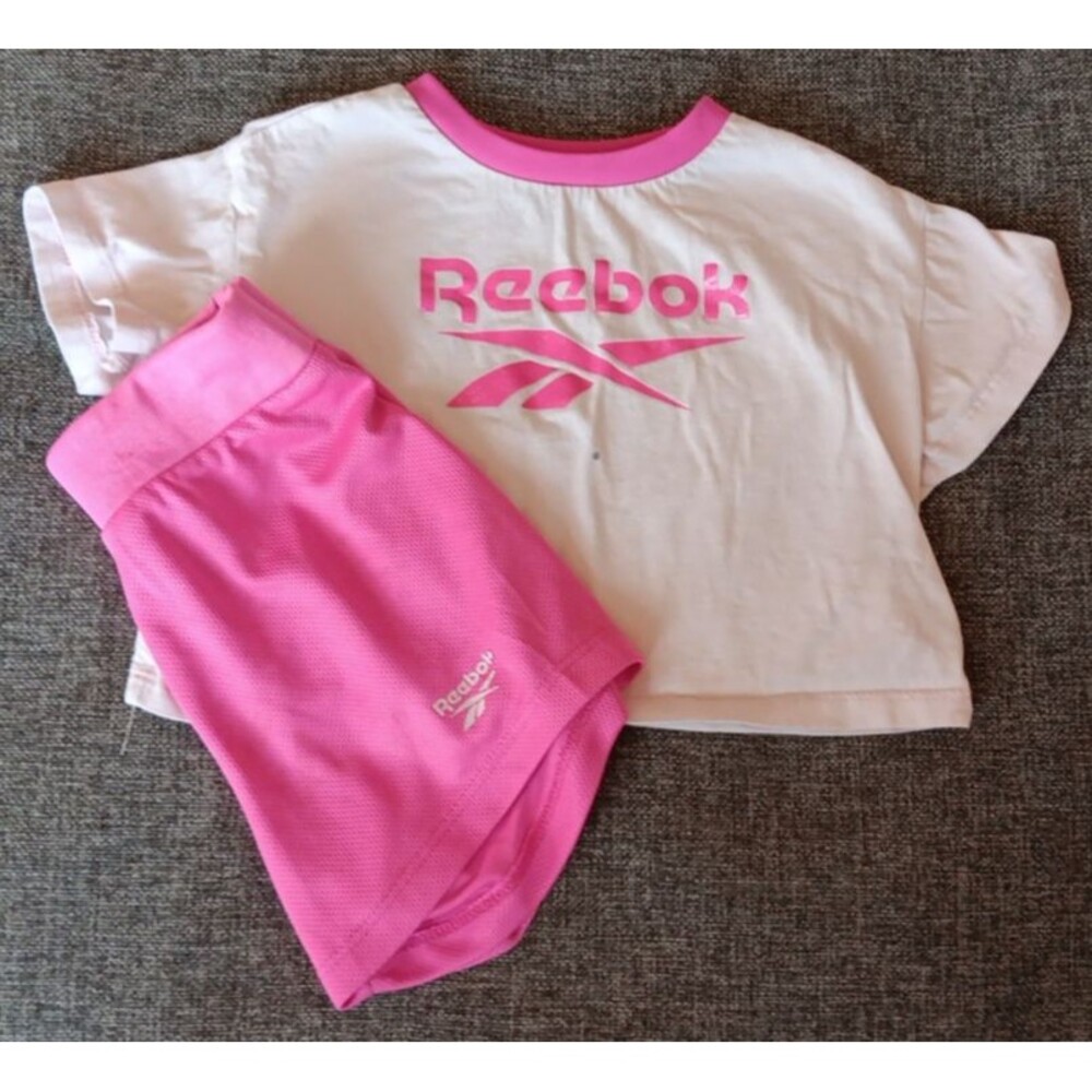 shirt shorts 3T Girls Reebok Pink 2 piece Set